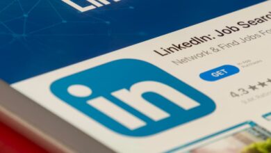 Fake LinkedIn profiles